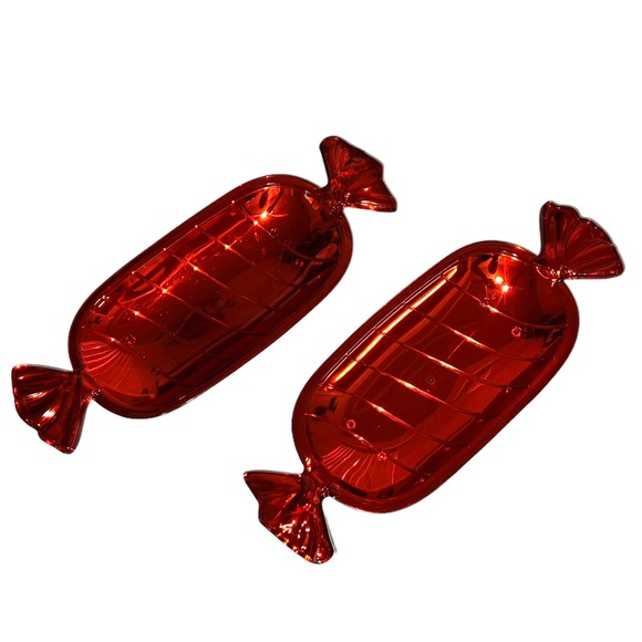 Christmas Holiday Metallic Red Molded Plastic Wrapped Candy Serving Platter Tray - Picture 4 of 6